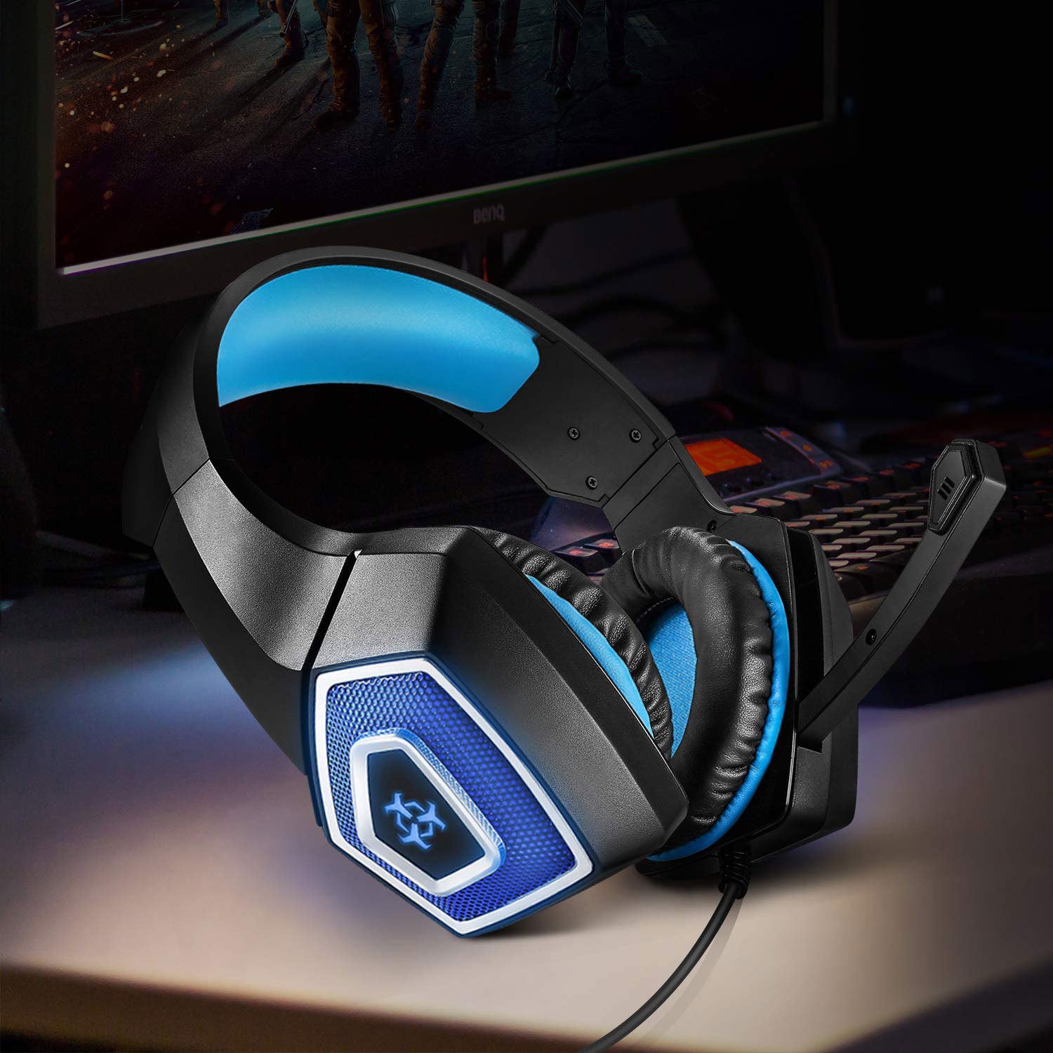 Unleash Your Gaming Potential with Our RGB Wired Headset - Immerse Yourself in Sound!